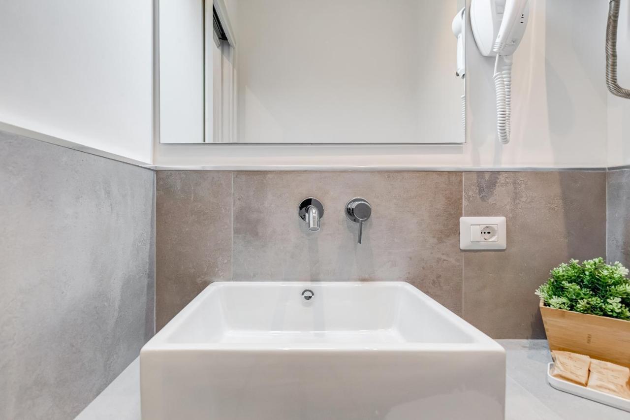 Colonna Luxury Apartment روما المظهر الخارجي الصورة